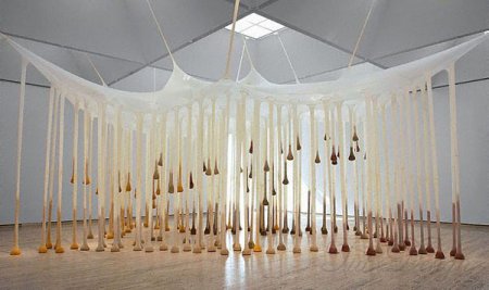 Внутриутробная архитектектоника: Ernesto Neto