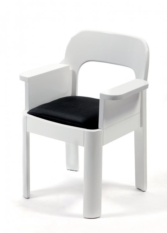Organisation in design: Аукцион стульев Venduehuis